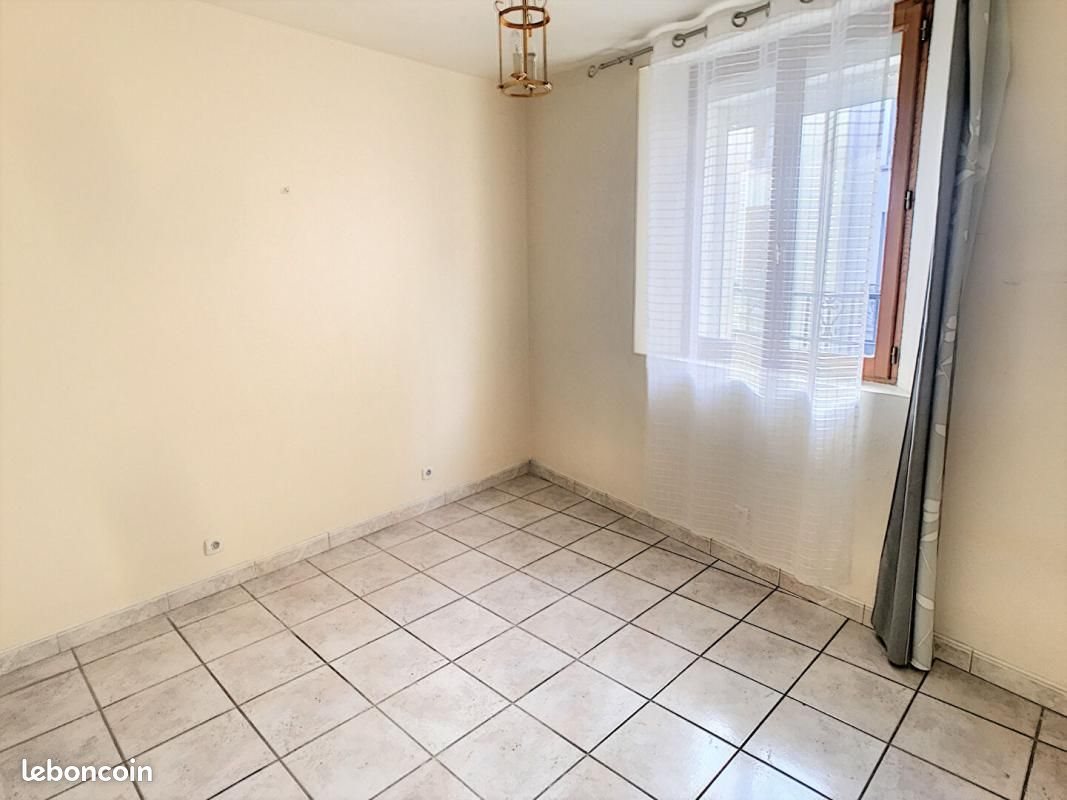 Appartement à louer, 42m², Le Boulou