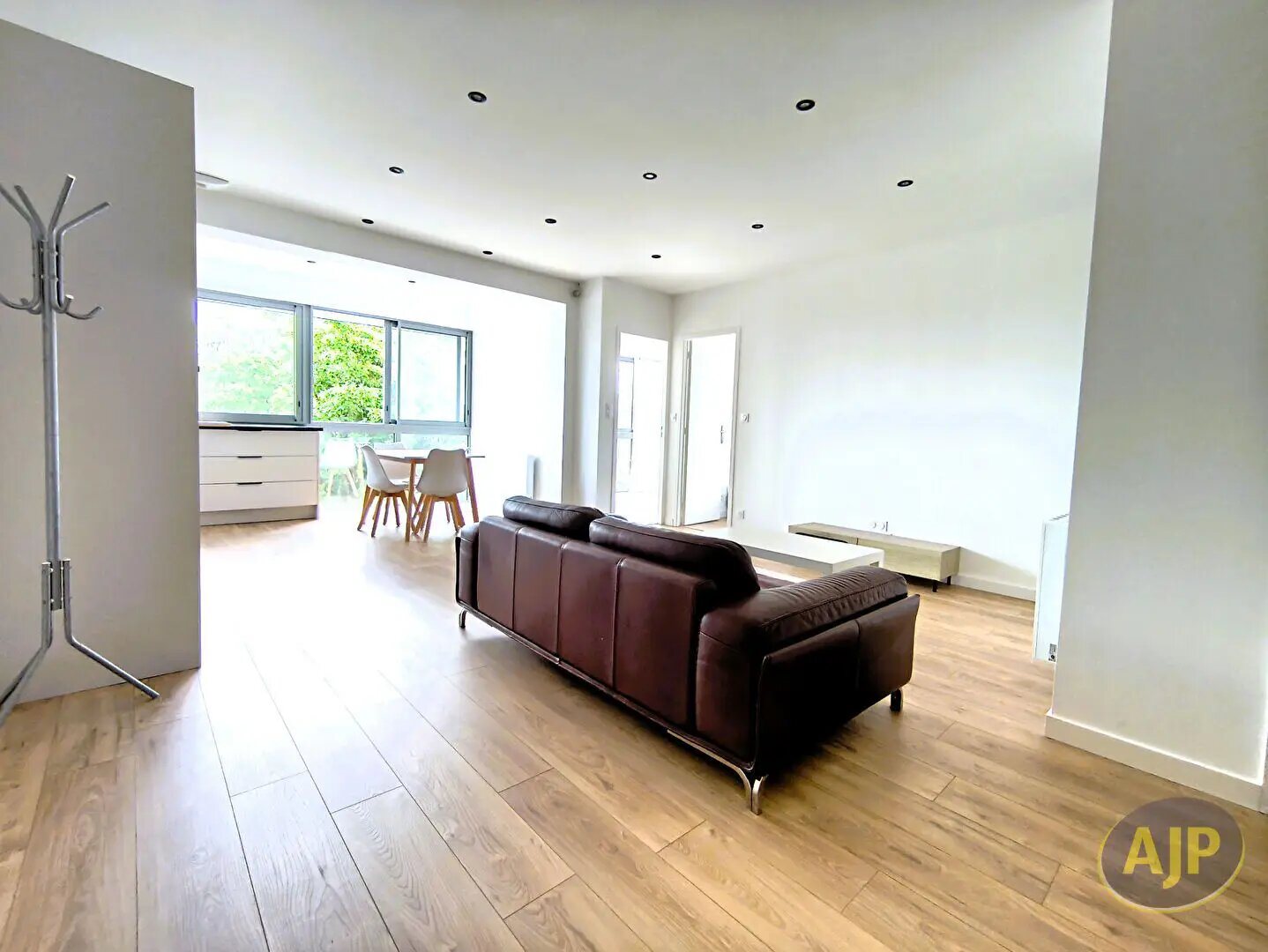 Appartement à vendre, 77m², L'Hermitage