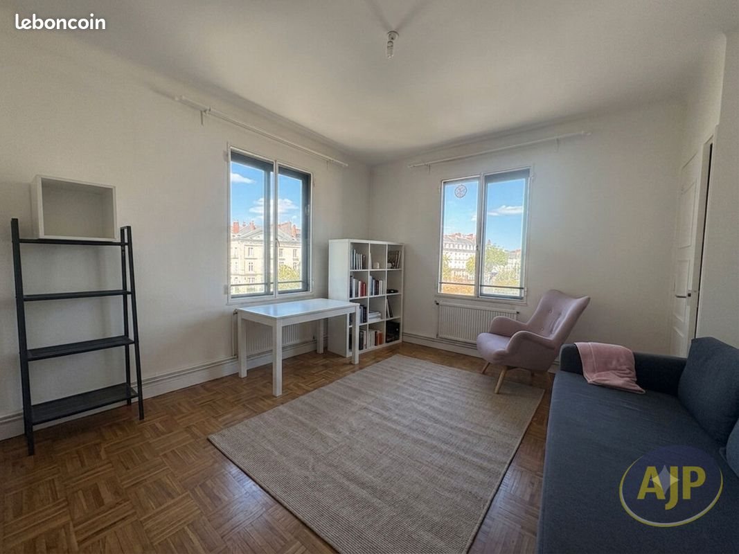 Appartement à louer, 56m², Nantes