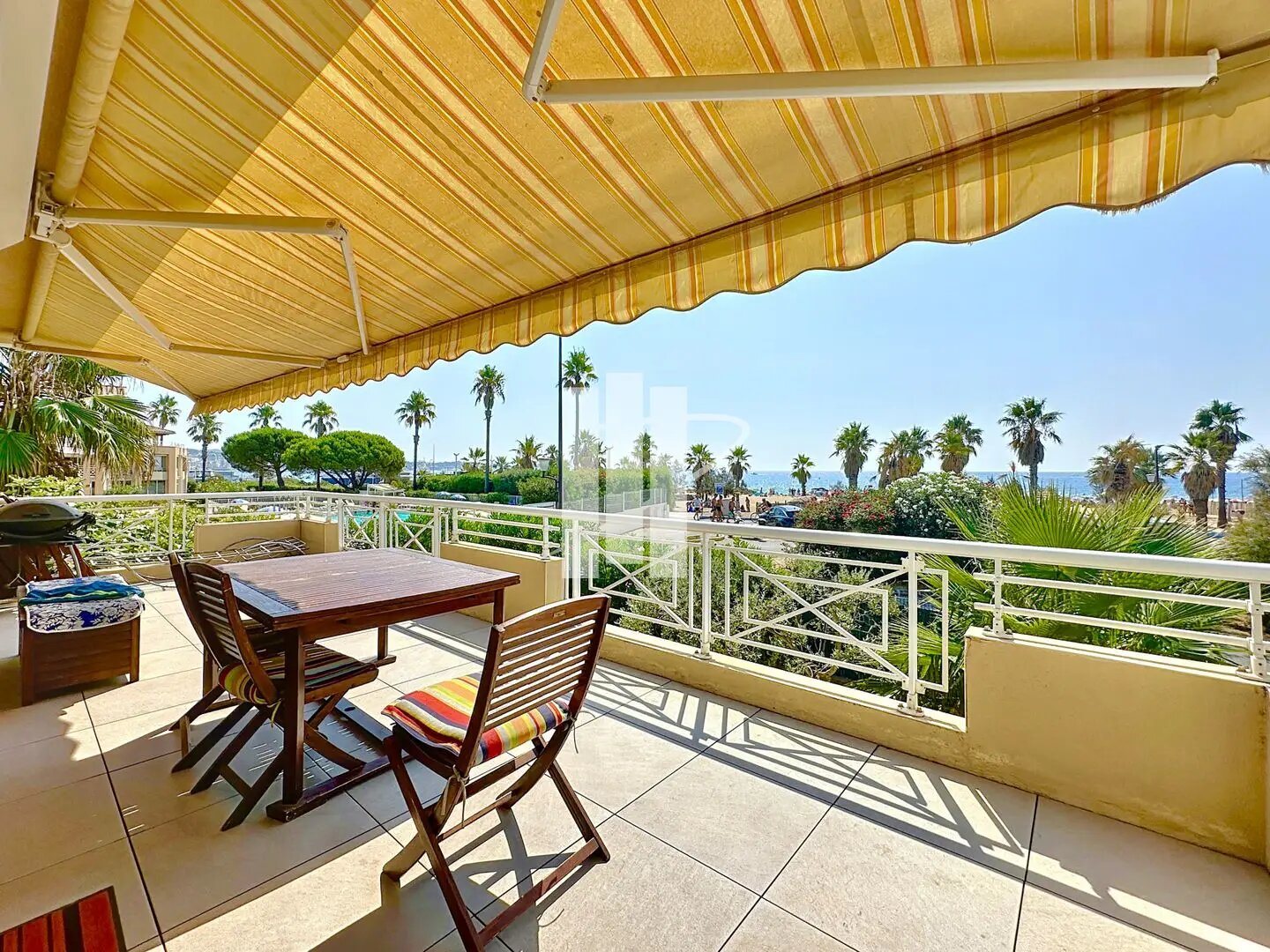 Maison à vendre, 243m², Fréjus