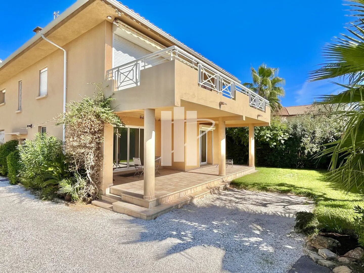 Maison à vendre, 243m², Fréjus