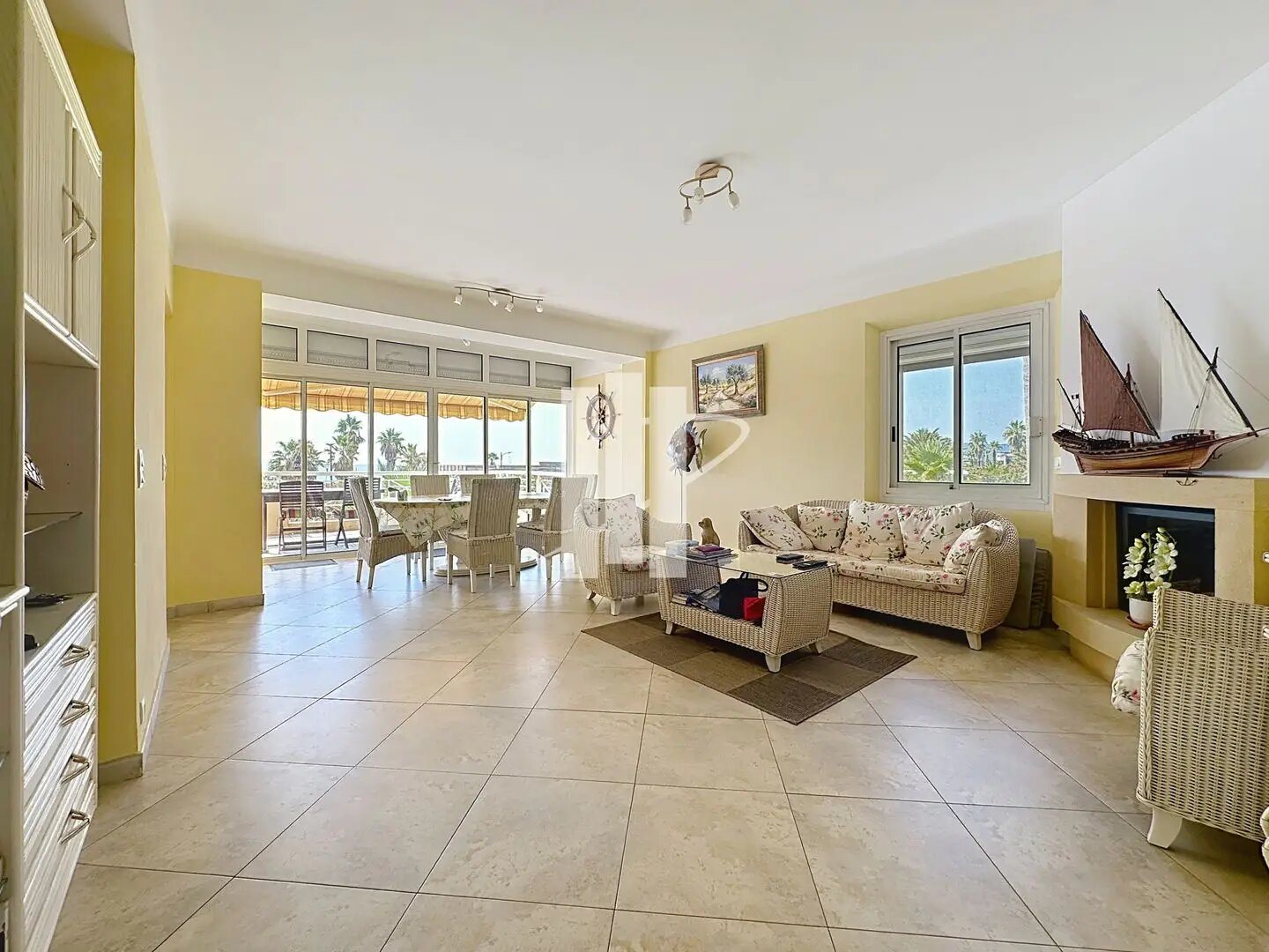 Maison à vendre, 243m², Fréjus