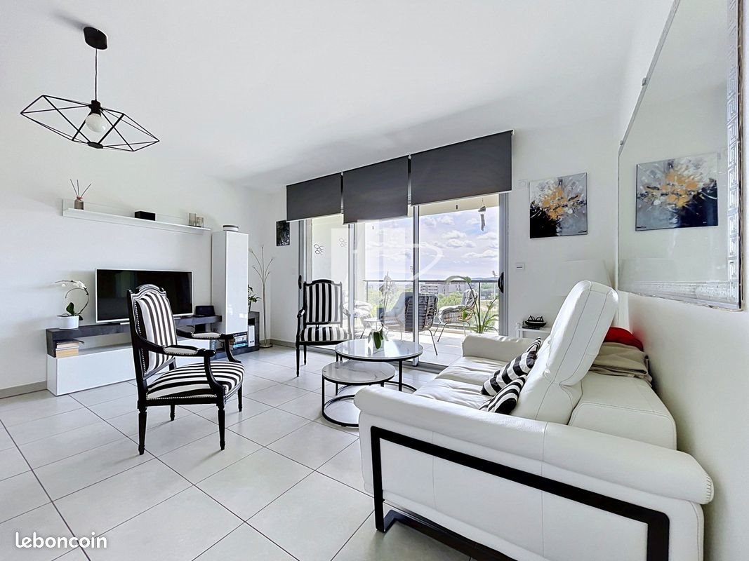 Appartement à vendre, 92m², Fréjus
