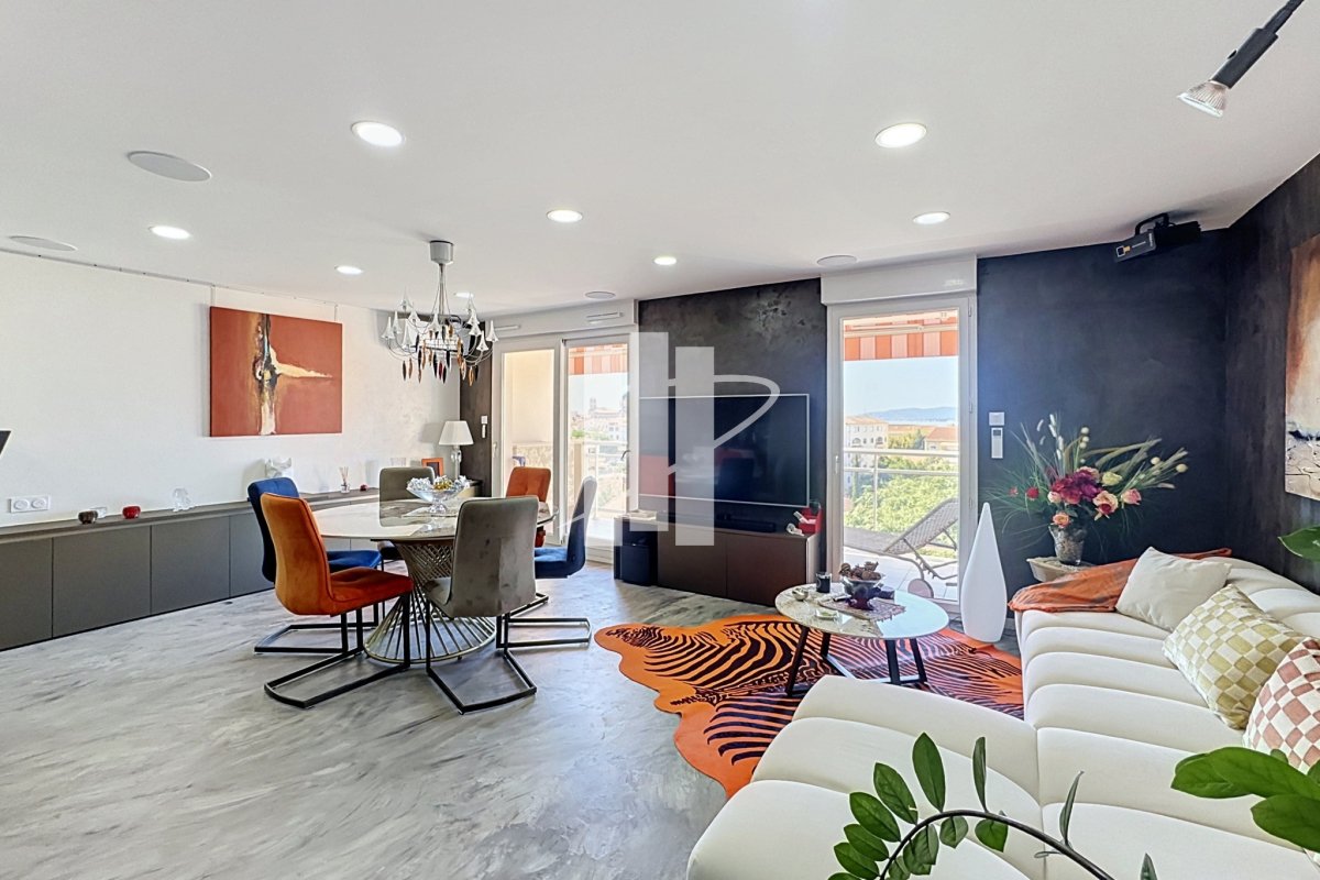 Appartement à vendre, 86m², Saint-Raphaël