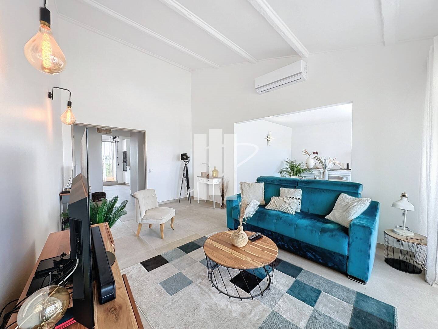 Appartement à vendre, 69m², Fréjus