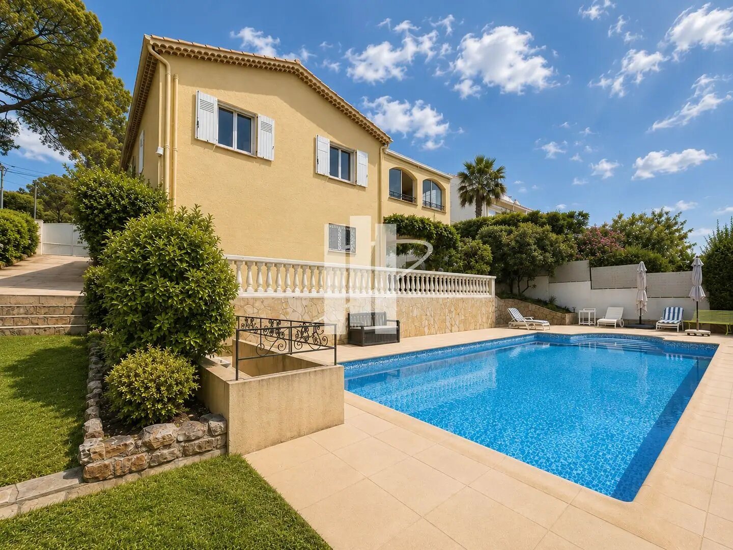 Maison à vendre, 229m², Saint-Raphaël