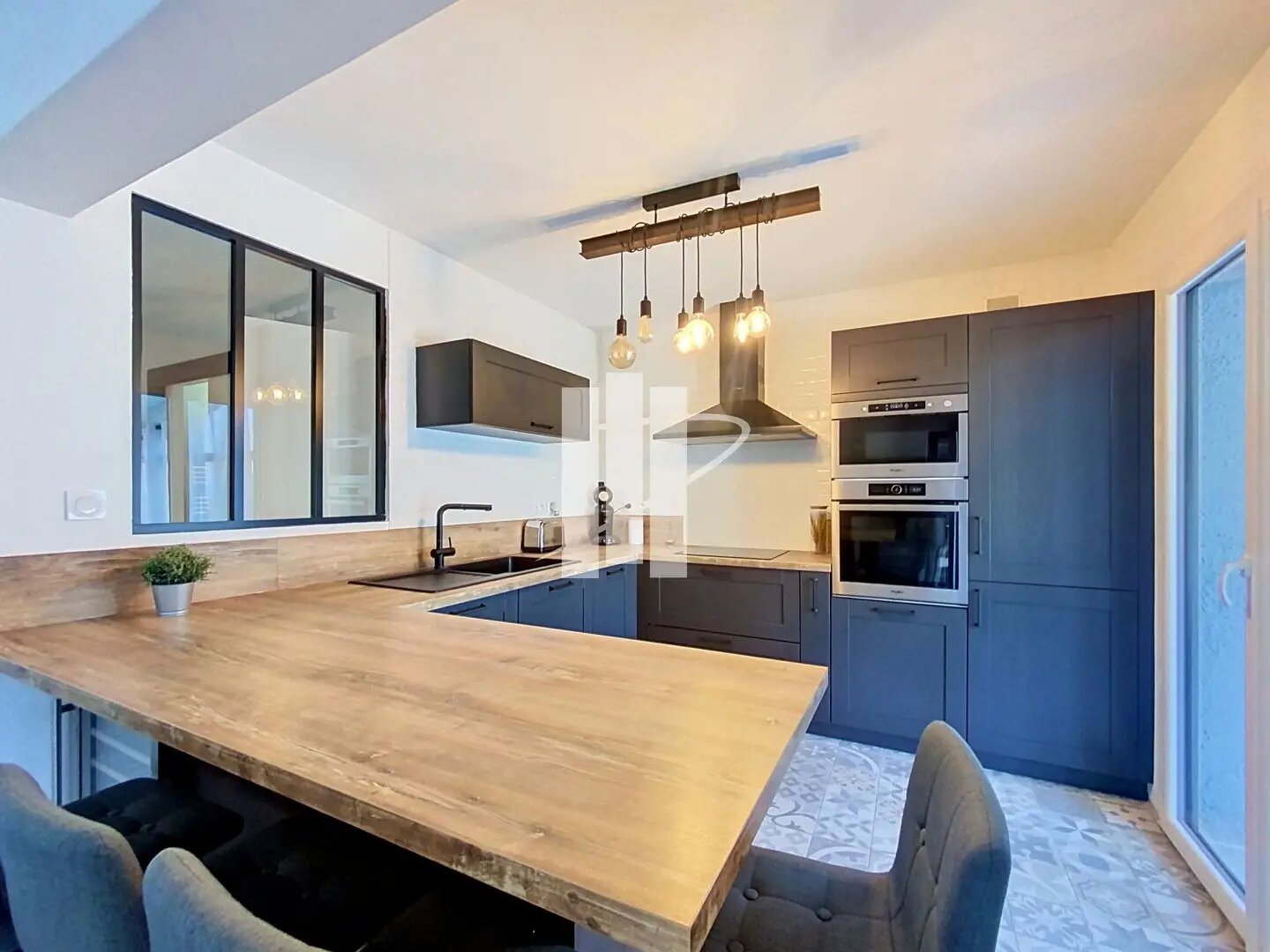 Appartement à vendre, 66m², Saint-Raphaël