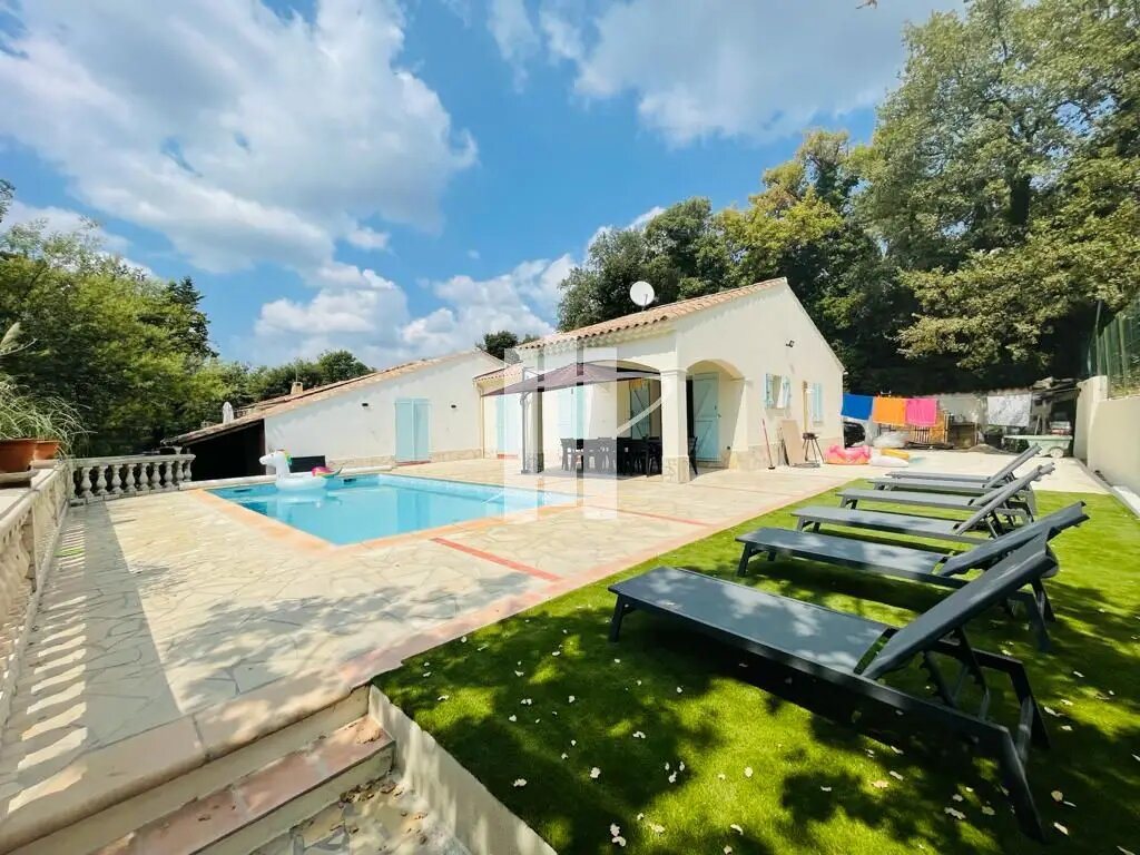 Maison à vendre, 100m², Bagnols-en-Forêt