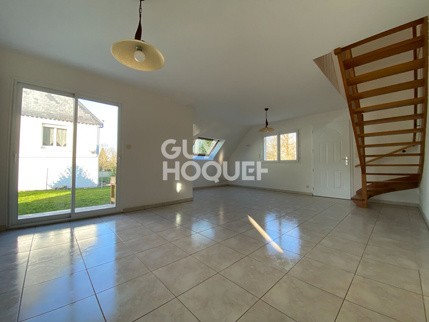 Maison à louer, 99m², Brandivy