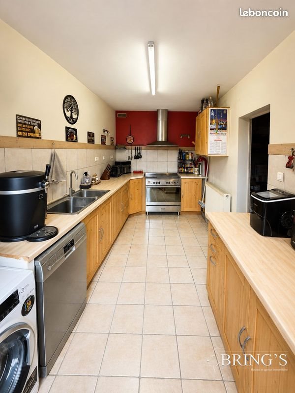 Maison à vendre, 141m², Saint-Geoire-en-Valdaine