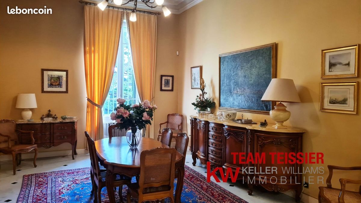 Maison à vendre, 496m², Grans