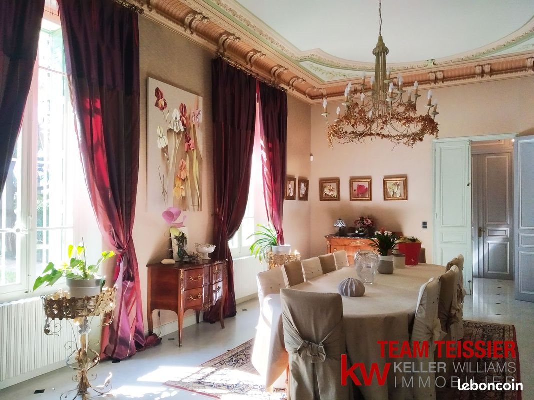 Maison à vendre, 496m², Grans