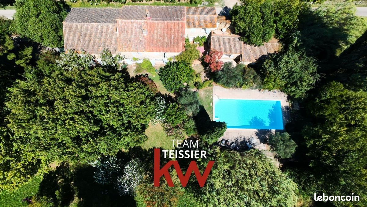 Maison à vendre, 408m², Lamanon