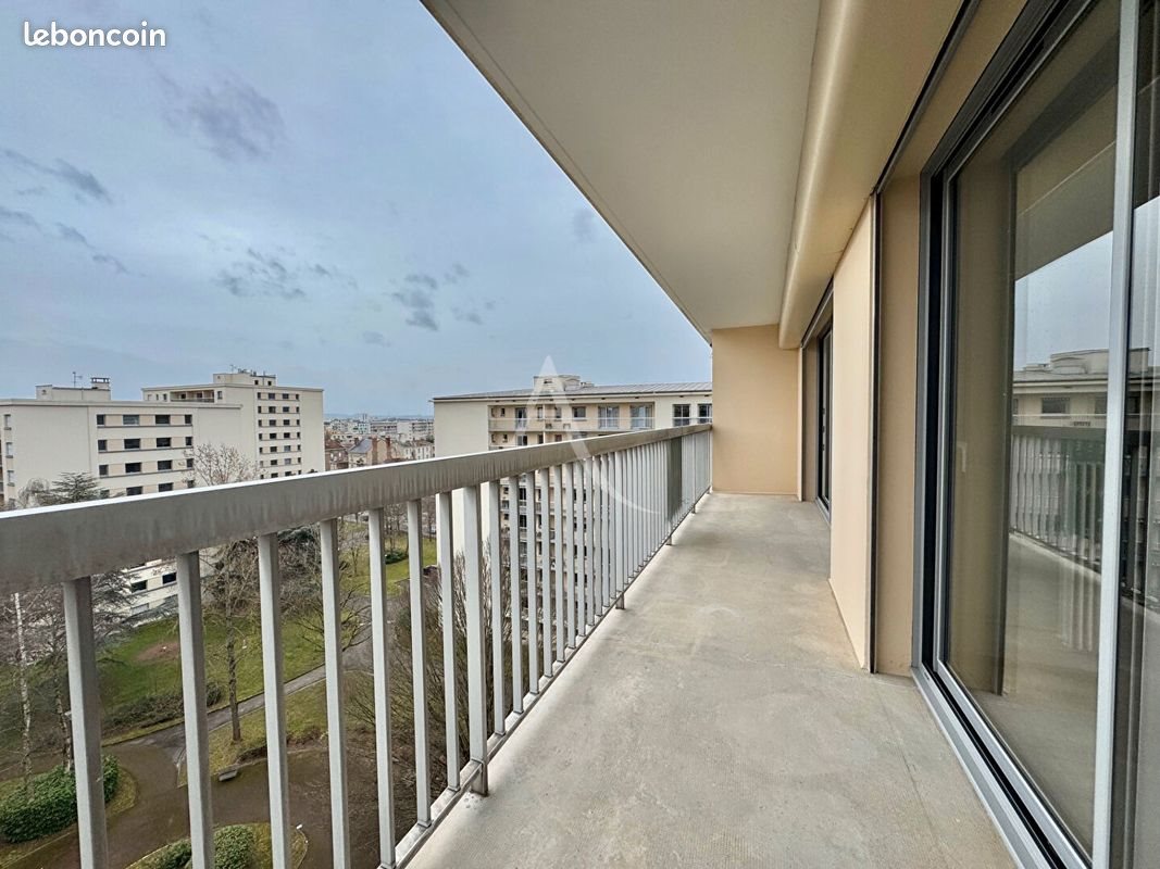 Appartement à louer, 74m², Reims