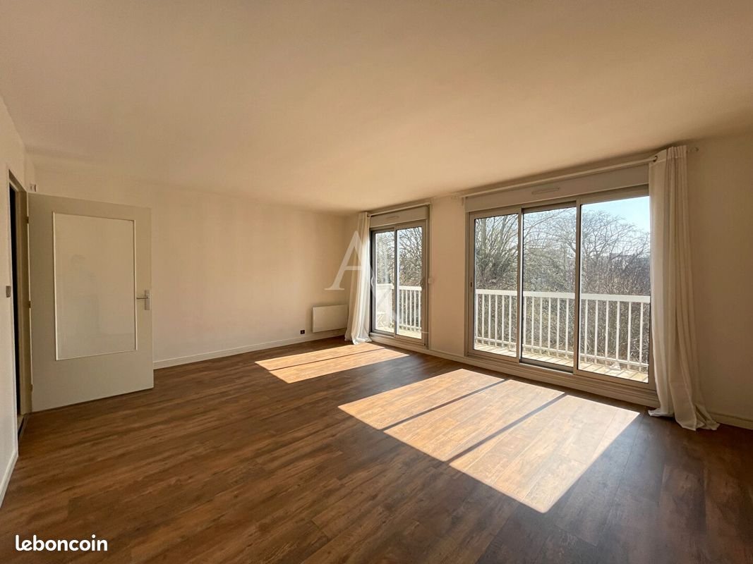 Appartement à louer, 33m², Reims