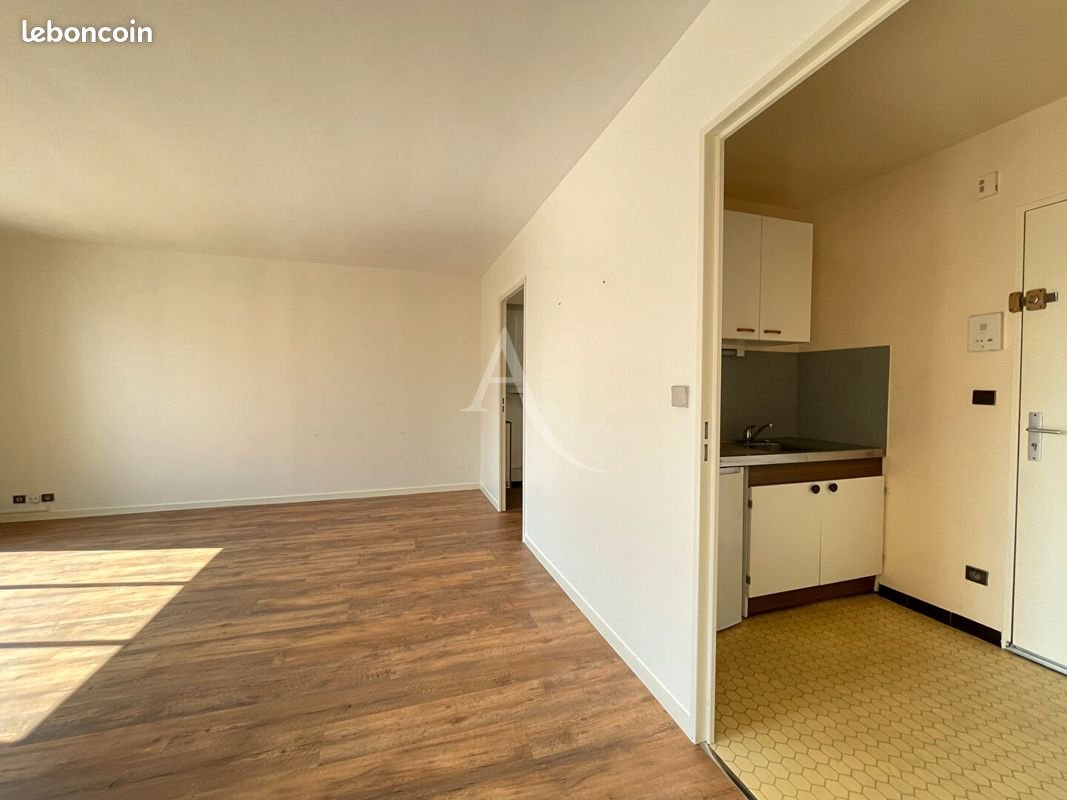 Appartement à louer, 33m², Reims