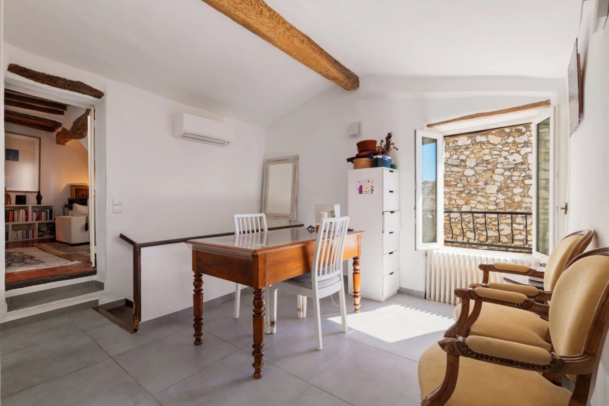 Appartement à vendre, 94m², Tourrettes-sur-Loup