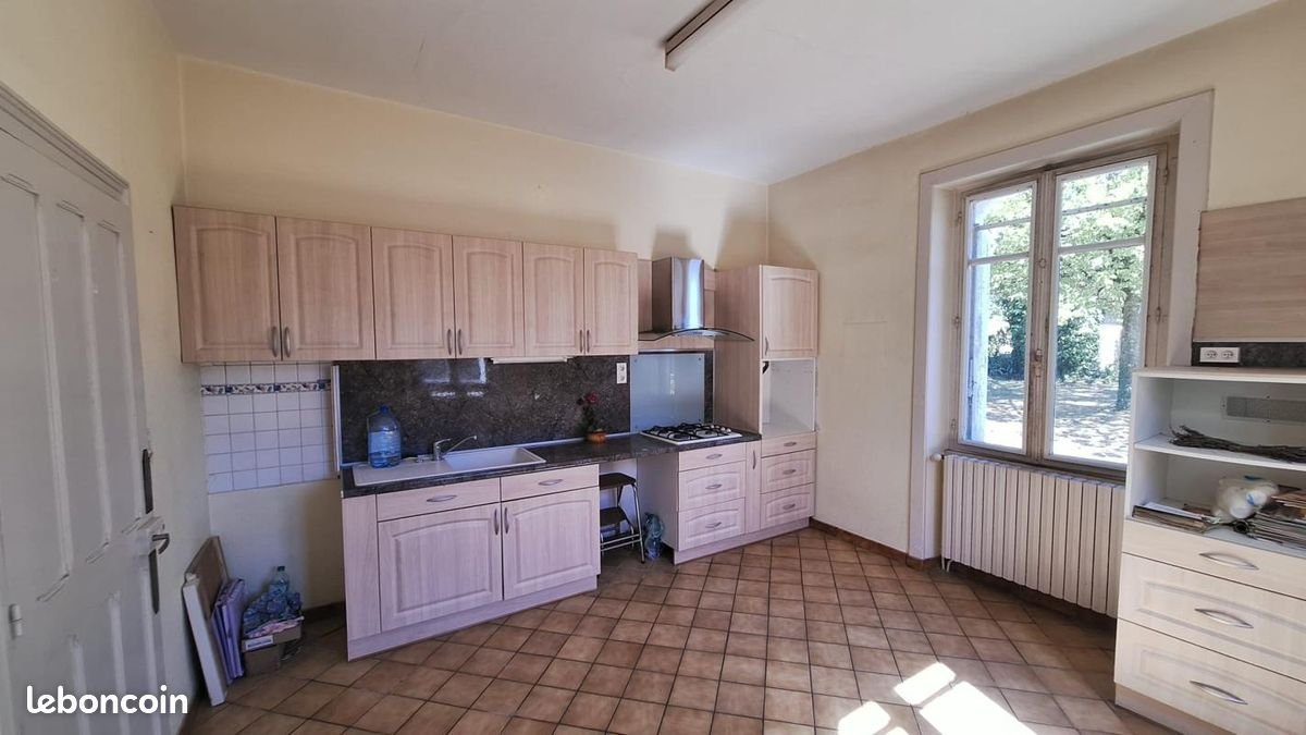 Maison à vendre, 123m², Nontron