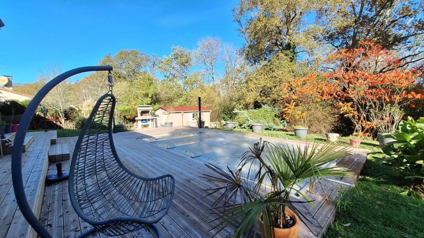 Maison à vendre, 135m², Busserolles