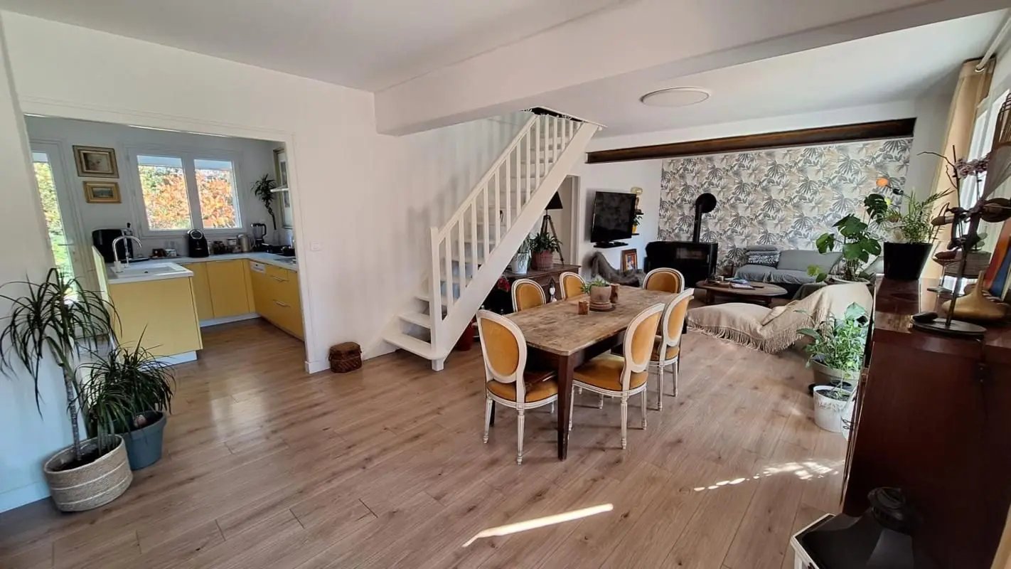 Maison à vendre, 135m², Busserolles