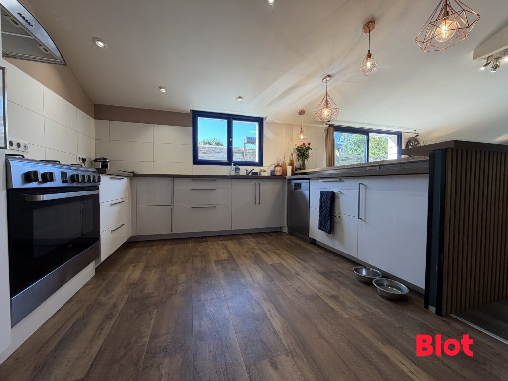 Maison à vendre, 120m², Saint-Père-Marc-en-Poulet