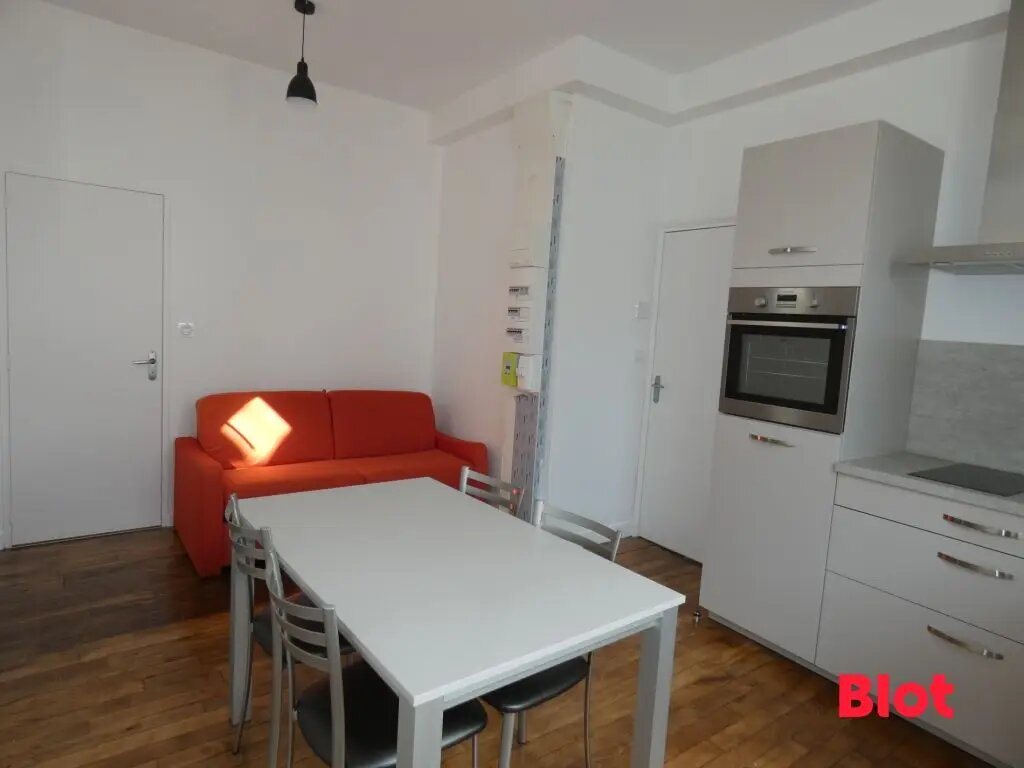 Appartement à louer, 21m², Dinard
