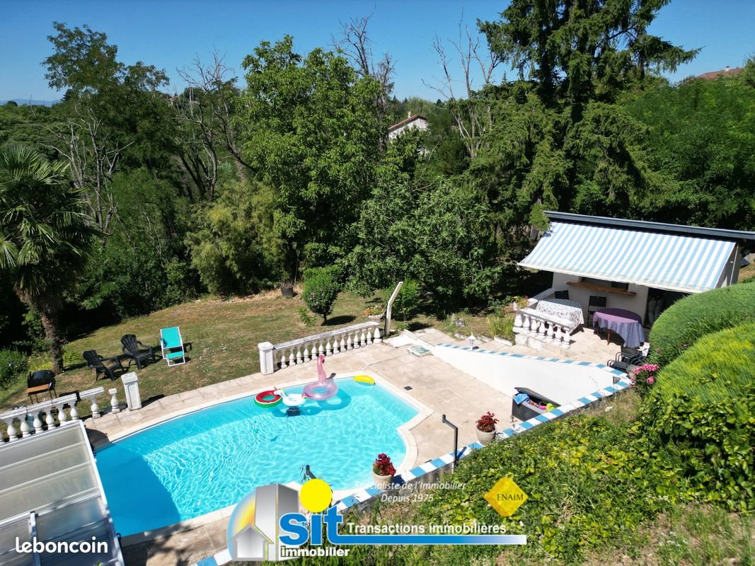 Maison à vendre, 114m², Serpaize