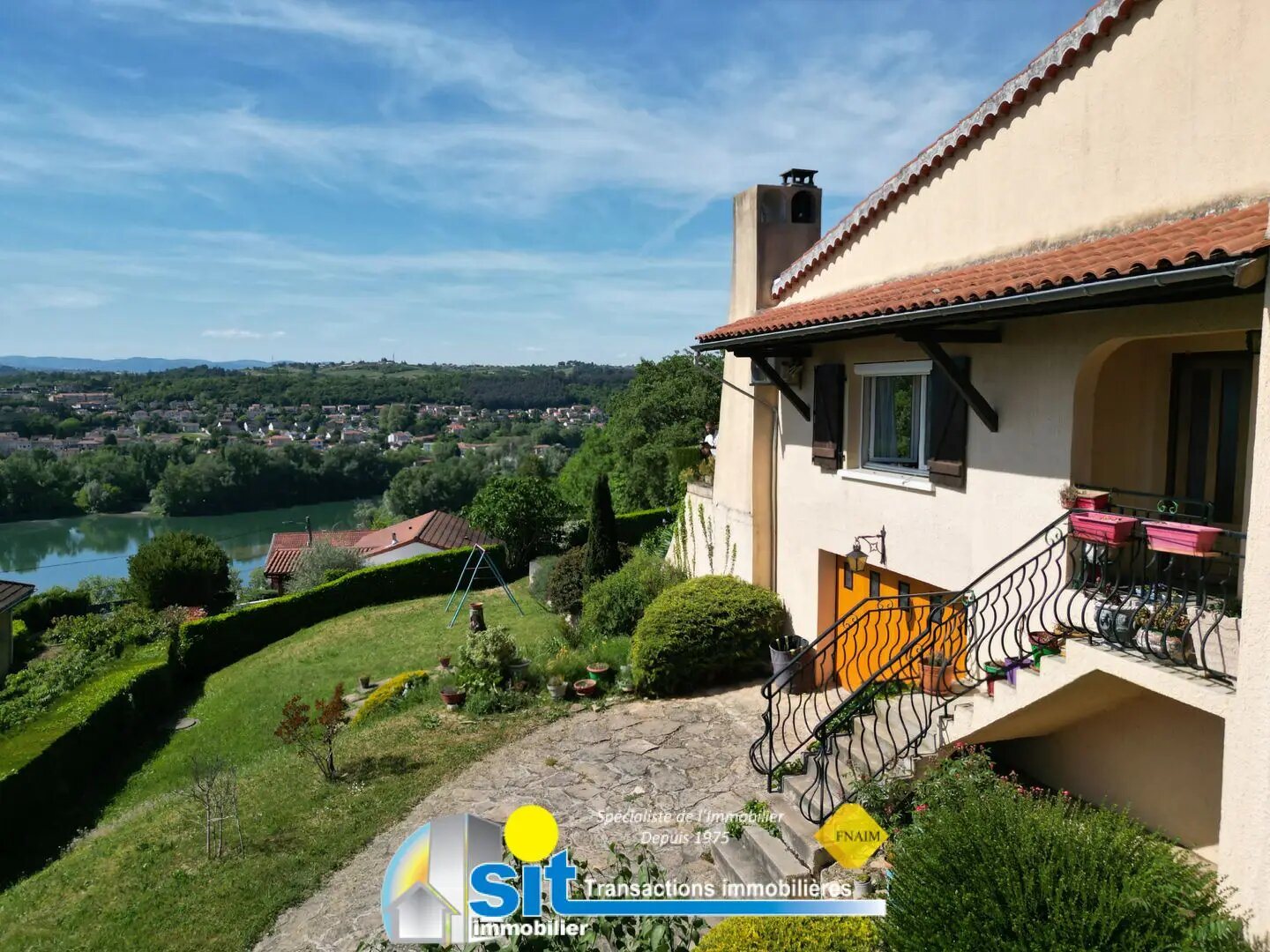 Maison à vendre, 172m², Ternay