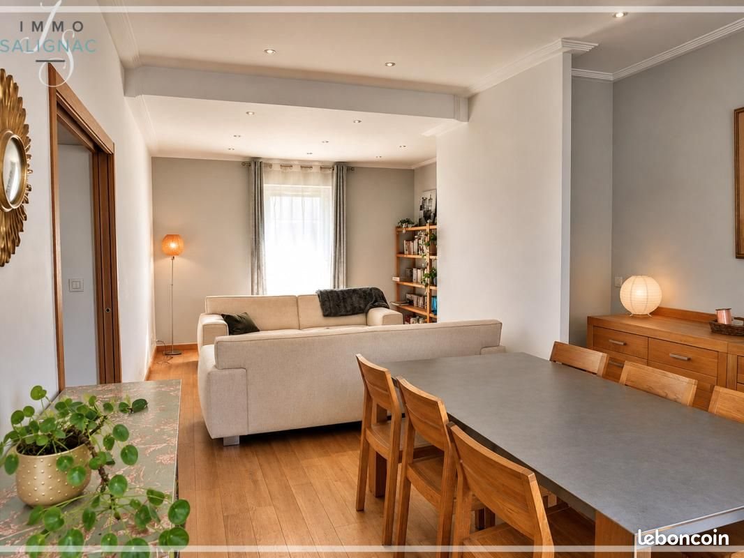 Maison à vendre, 250m², Bourg-en-Bresse