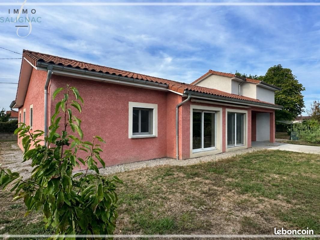 Maison à vendre, 180m², Mézériat