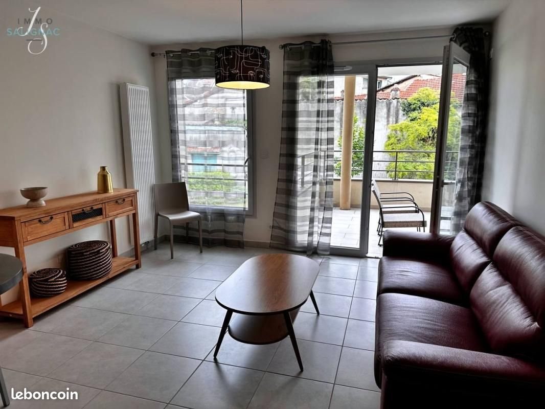 Appartement à louer, 42m², Bourg-en-Bresse