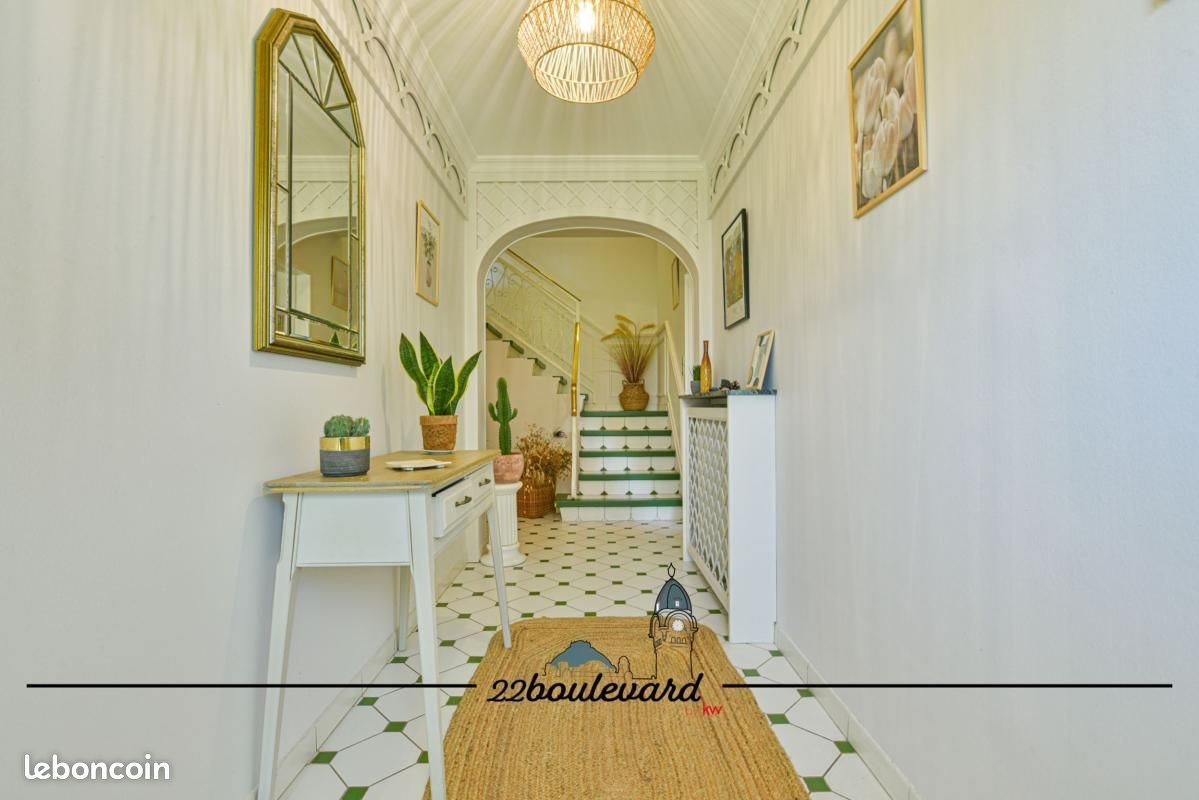 Maison à vendre, 220m², Condat-sur-Vienne