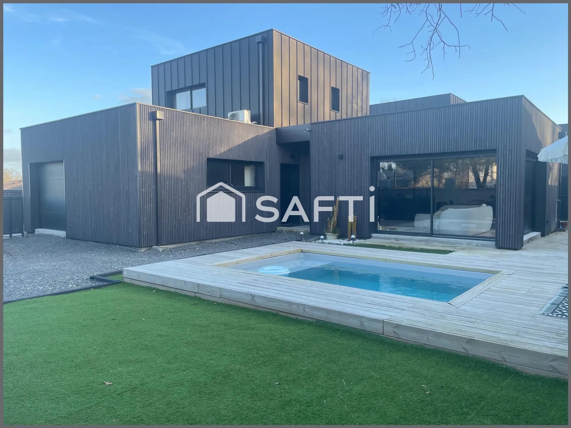 Maison à vendre, 120m², Carbon-Blanc