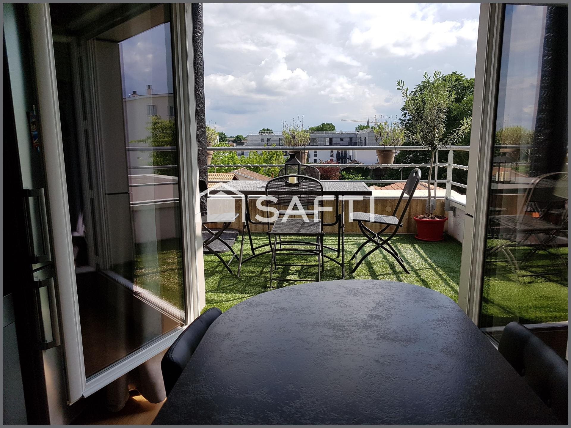 Appartement à vendre, 79m², Mérignac