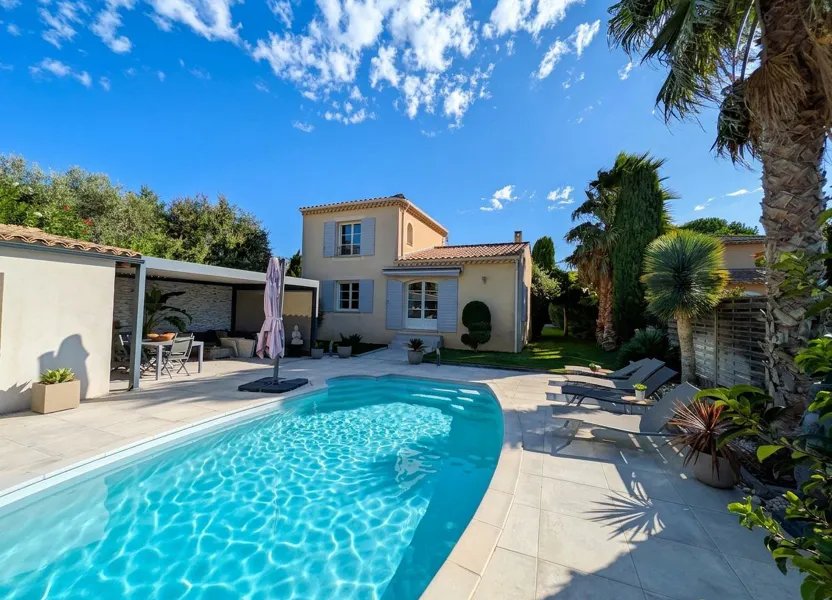 Maison à vendre, 150m², Entraigues-sur-la-Sorgue
