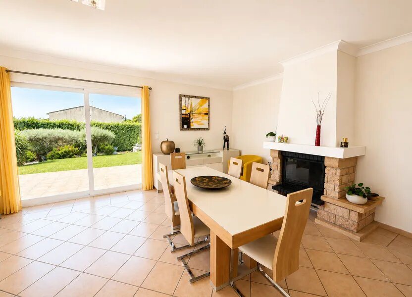 Maison à vendre, 161m², Caumont-sur-Durance