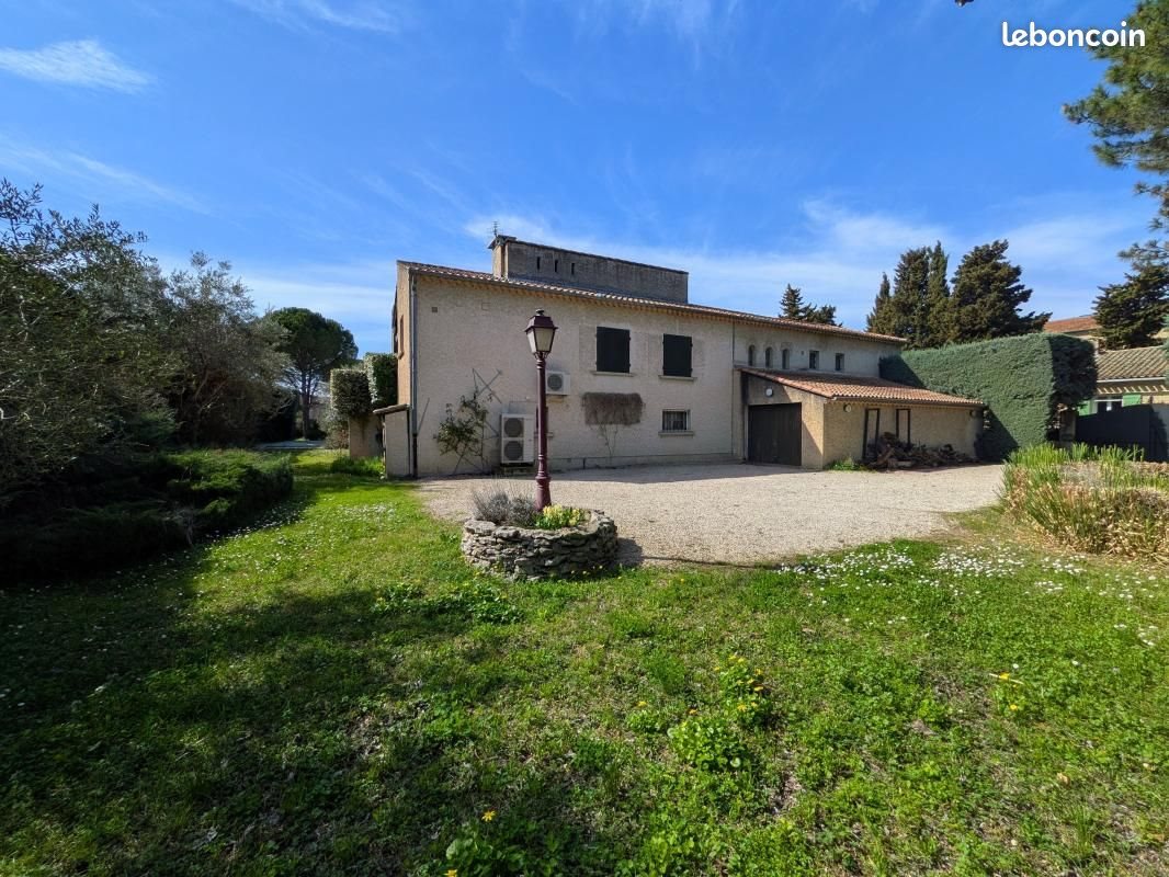 Maison à vendre, 232m², Carpentras