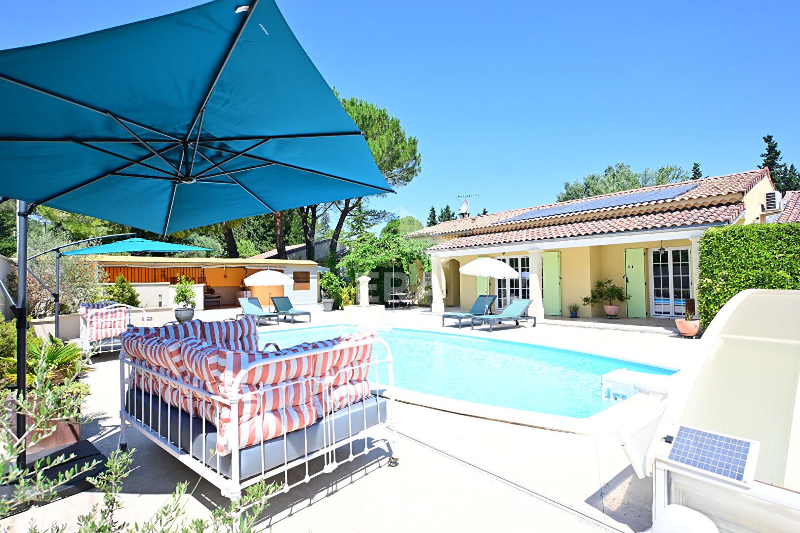 Maison à vendre, 191m², Châteauneuf-de-Gadagne