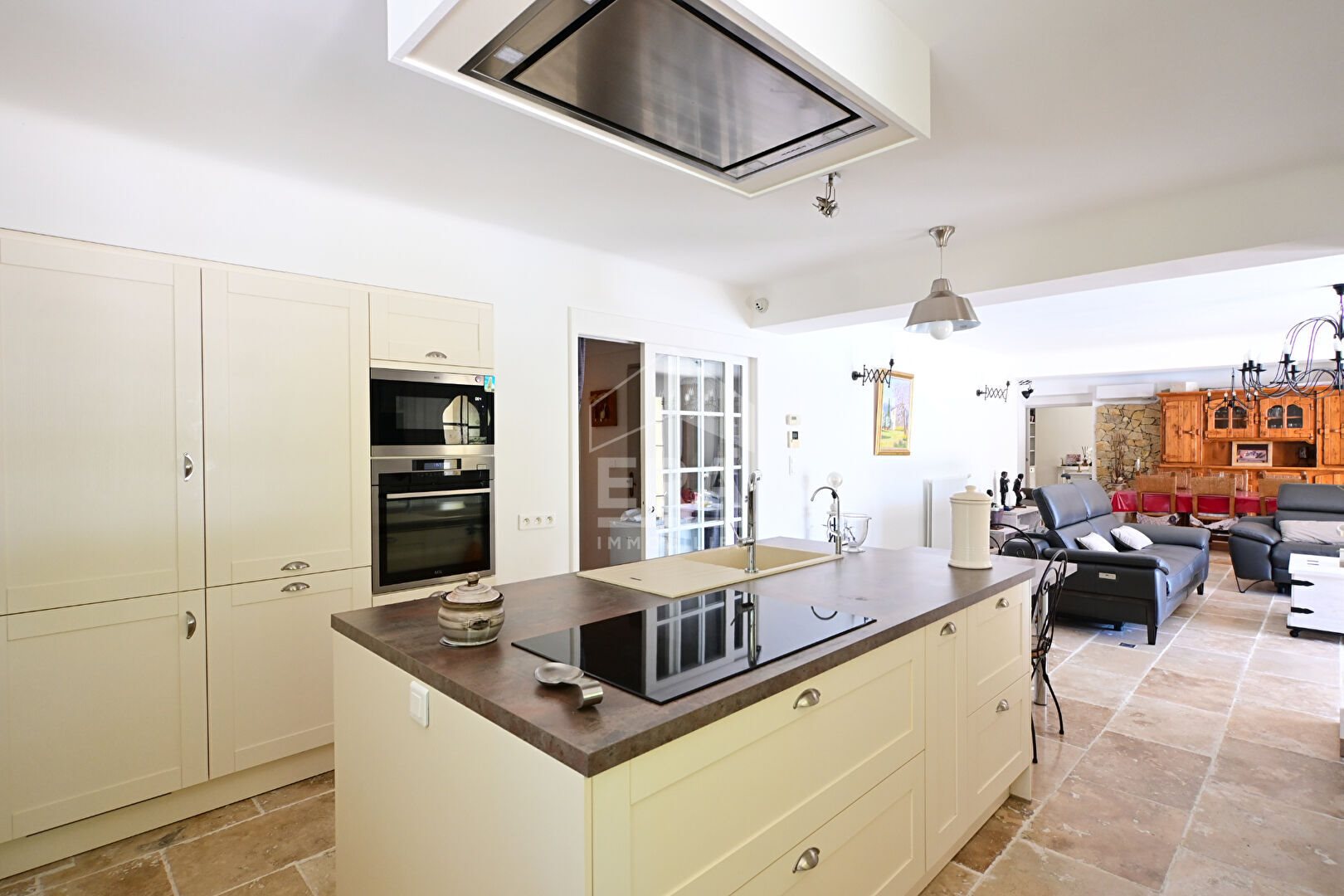 Maison à vendre, 191m², Châteauneuf-de-Gadagne