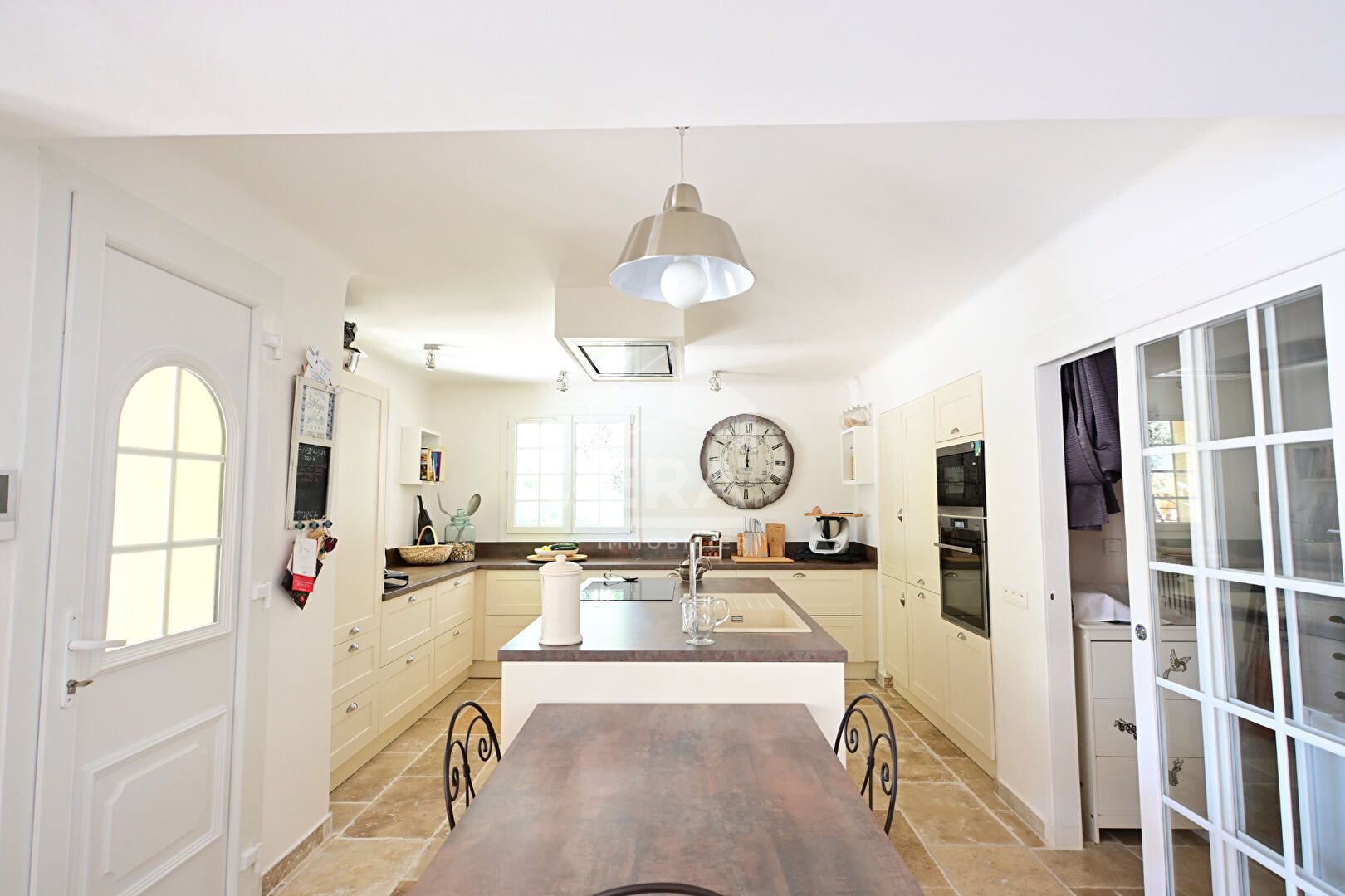 Maison à vendre, 191m², Châteauneuf-de-Gadagne