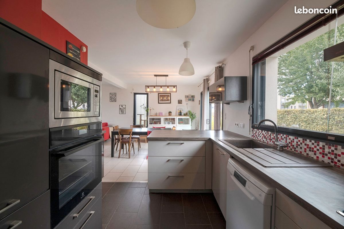Maison à vendre, 111m², Saint-Erblon