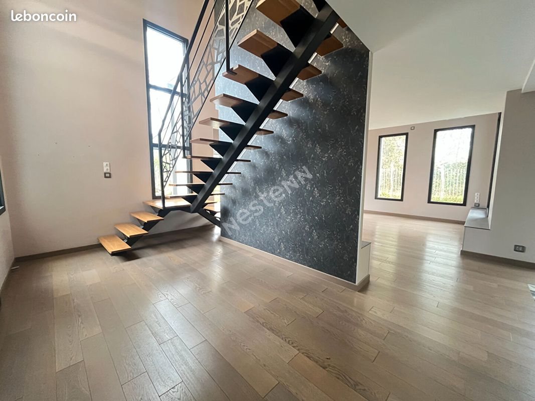 Maison à vendre, 156m², Orgères