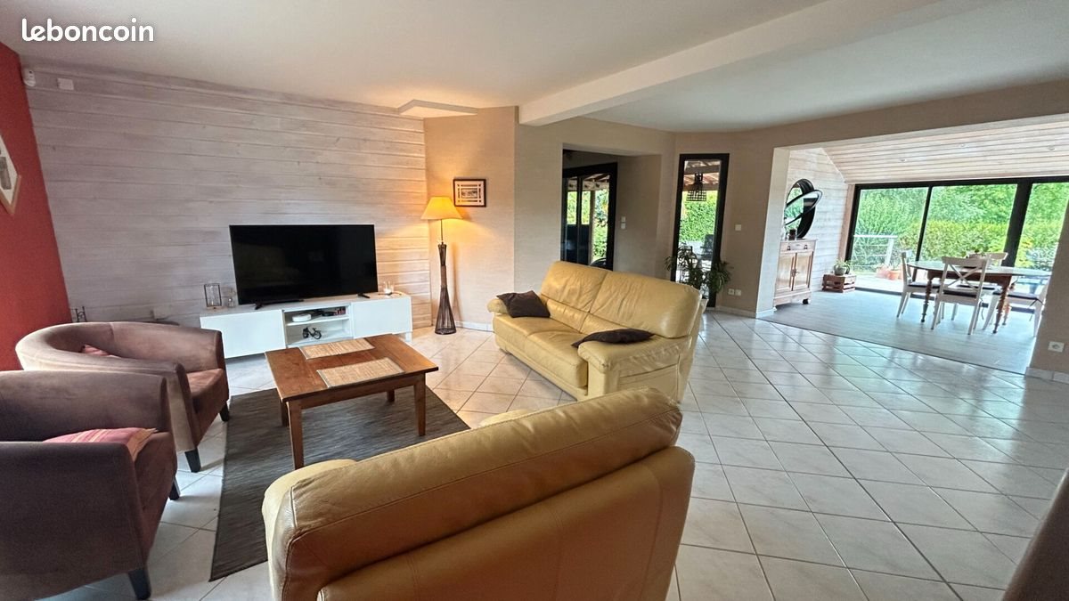 Maison à vendre, 162m², Saint-Thurial