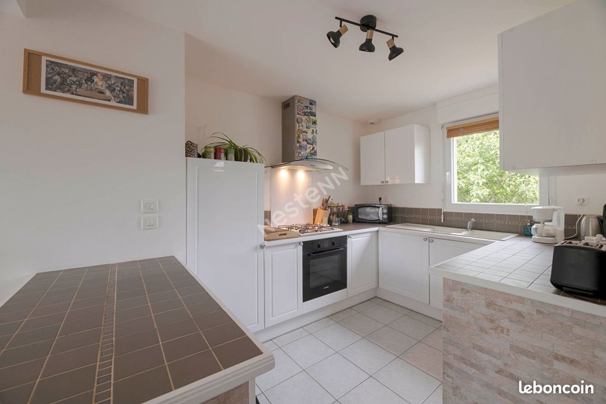 Maison à vendre, 89m², Cintré