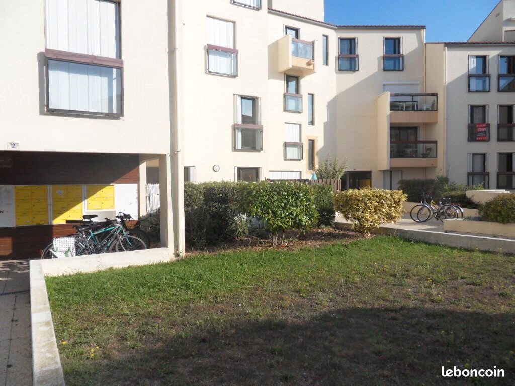 Appartement à louer, 26m², La Rochelle