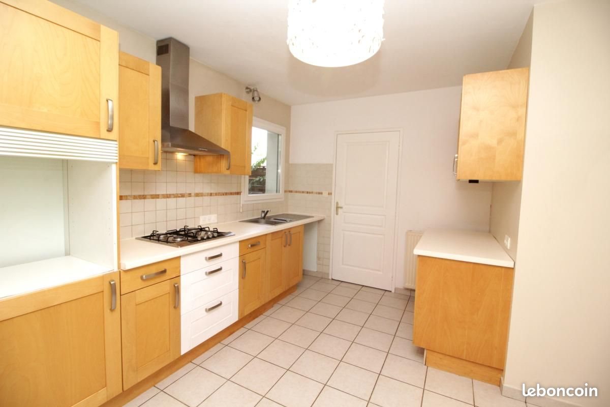 Maison à louer, 108m², Saint-Nazaire