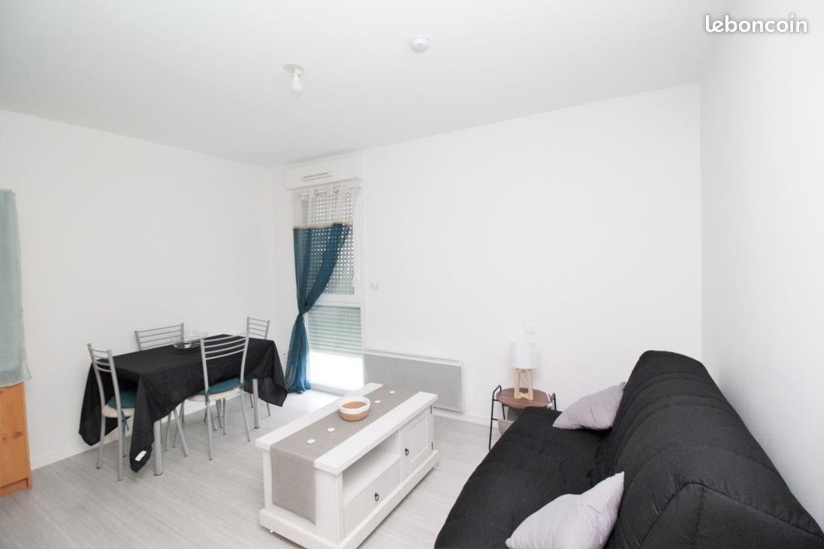 Appartement à louer, 21m², Saint-Nazaire
