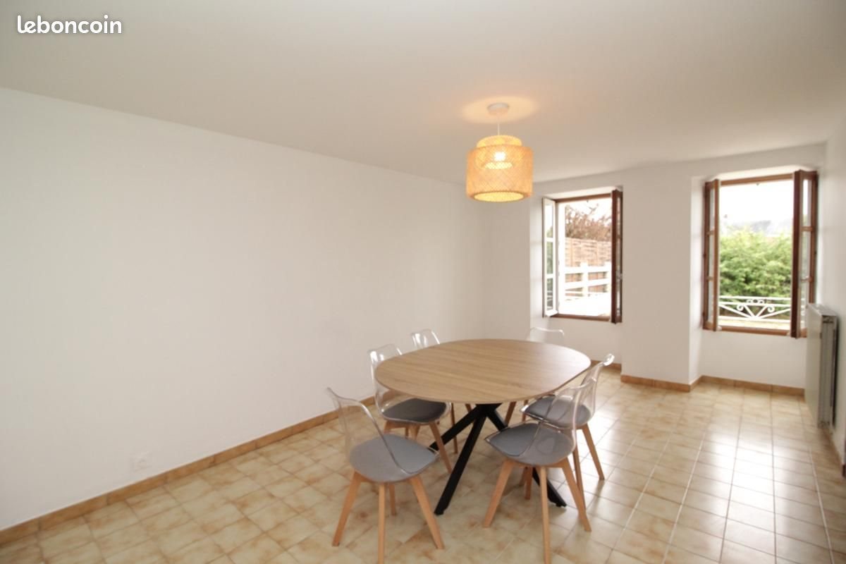Maison à louer, 106m², Saint-Joachim