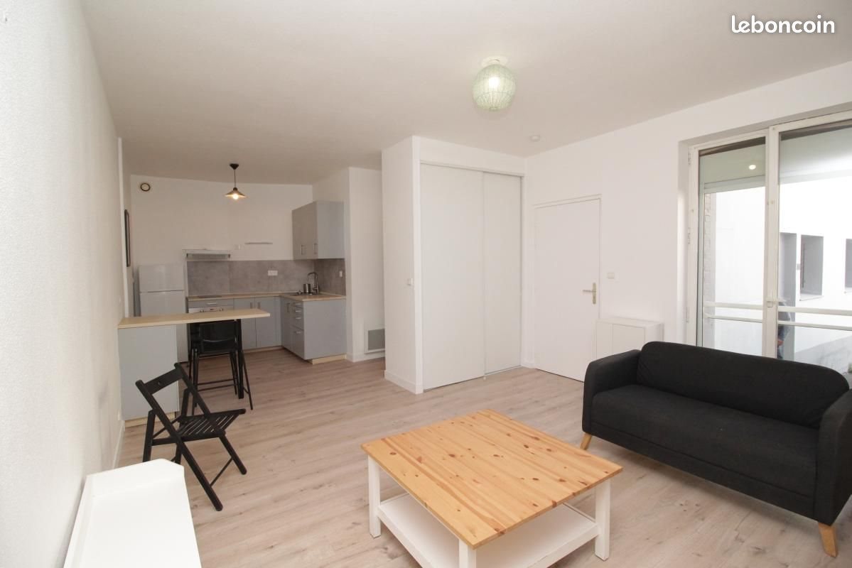 Appartement à louer, 43m², Saint-Nazaire