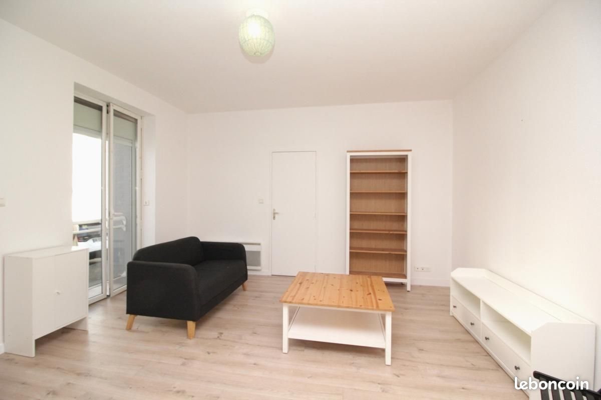 Appartement à louer, 43m², Saint-Nazaire